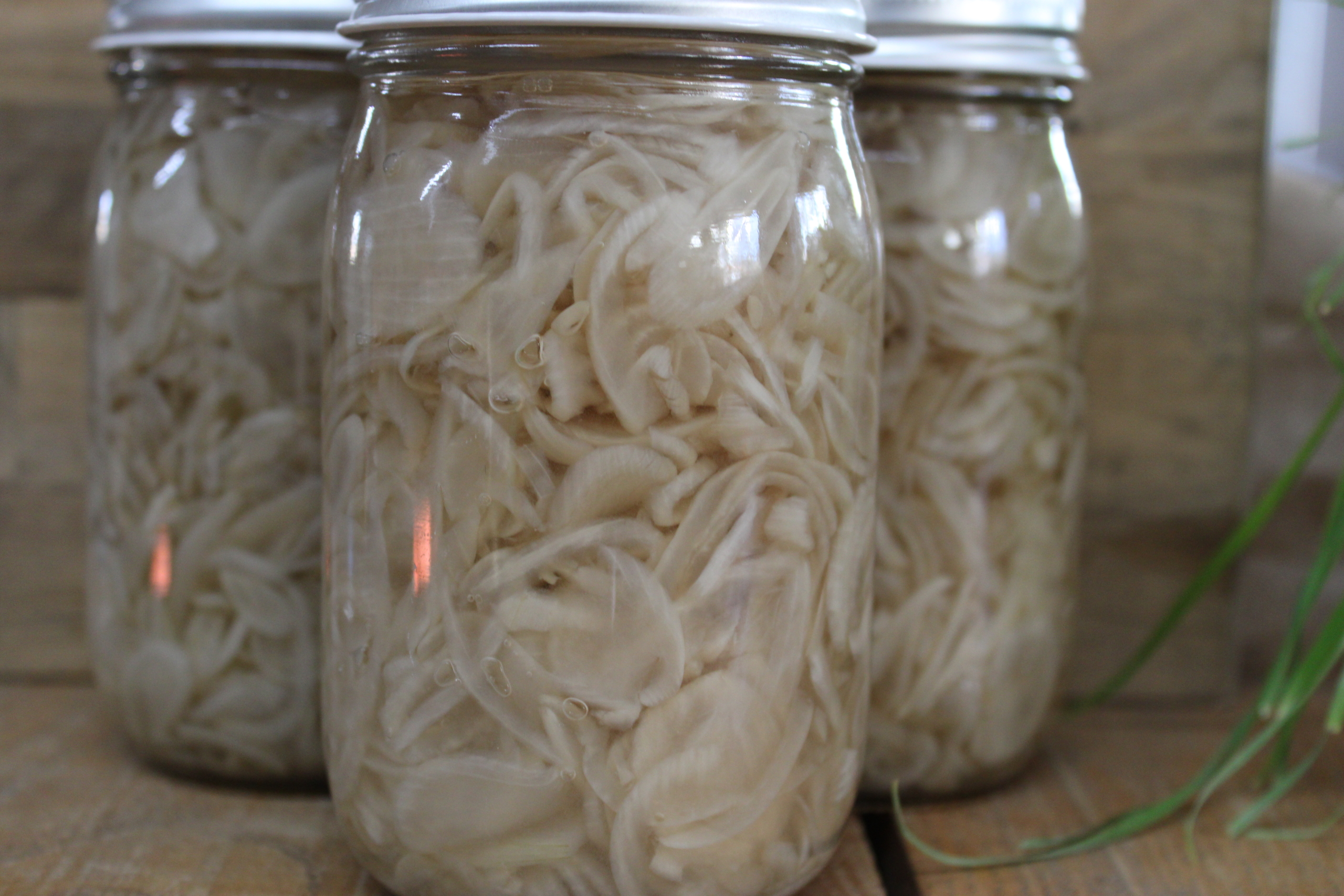 pick onions 3 Pickled onions